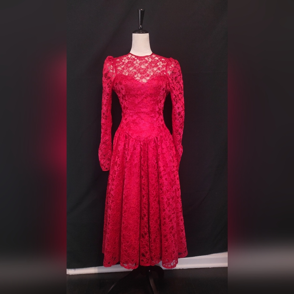 Vintage Cherry Red Long Sleeves Lace Dress